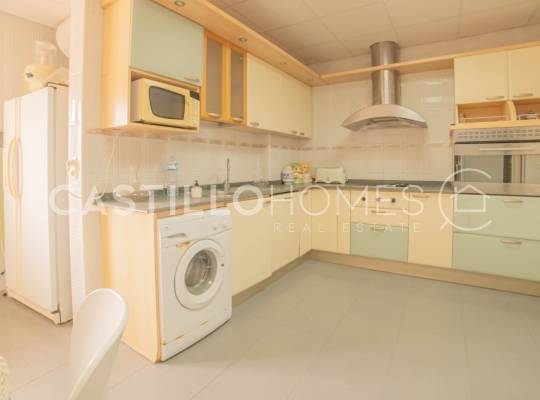 Resale - Villa - Orihuela Costa - La Zenia
