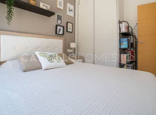 Resale - Villa - Orihuela Costa - La Zenia