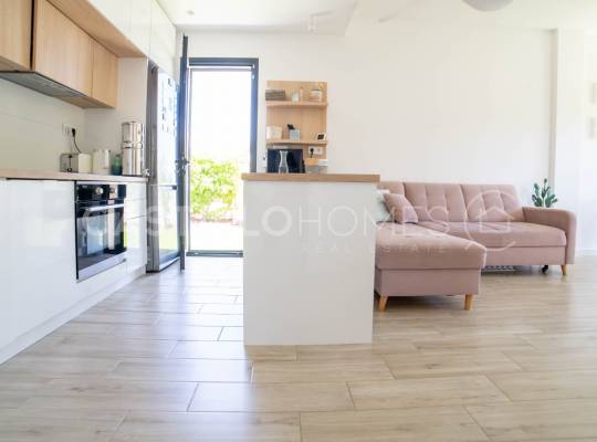 Resale - Villa - Orihuela Costa - La Zenia