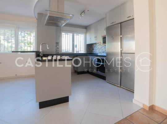 Resale - Villa - Orihuela Costa - Las Filipinas