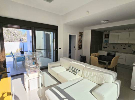 Resale - Villa - Orihuela Costa - Lomas de Cabo Roig 