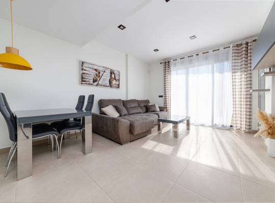Resale - Villa - Orihuela Costa - Lomas de Cabo Roig 