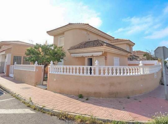 Resale - Villa - Orihuela Costa - Los Altos