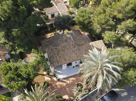 Resale - Villa - Orihuela Costa - Punta Prima