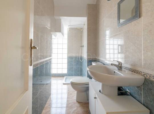 Resale - Villa - Orihuela Costa