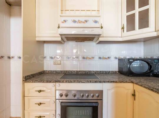 Resale - Villa - Orihuela Costa