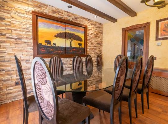 Resale - Villa - Orihuela