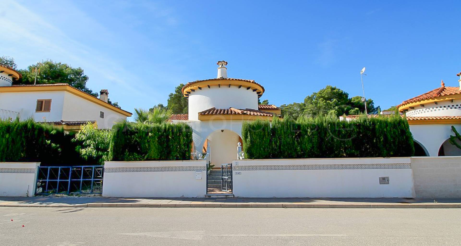 Resale - Villa - Pilar de la Horadada - Mil Palmeras