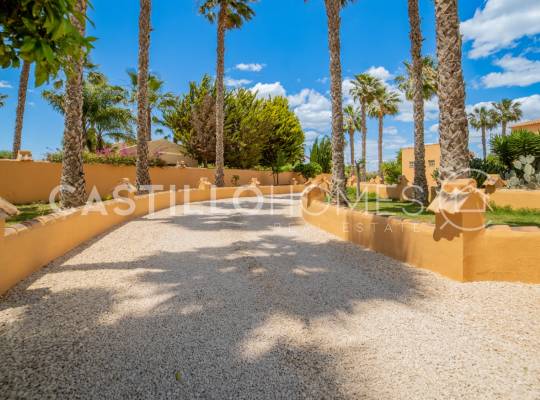 Resale - Villa - Rafal
