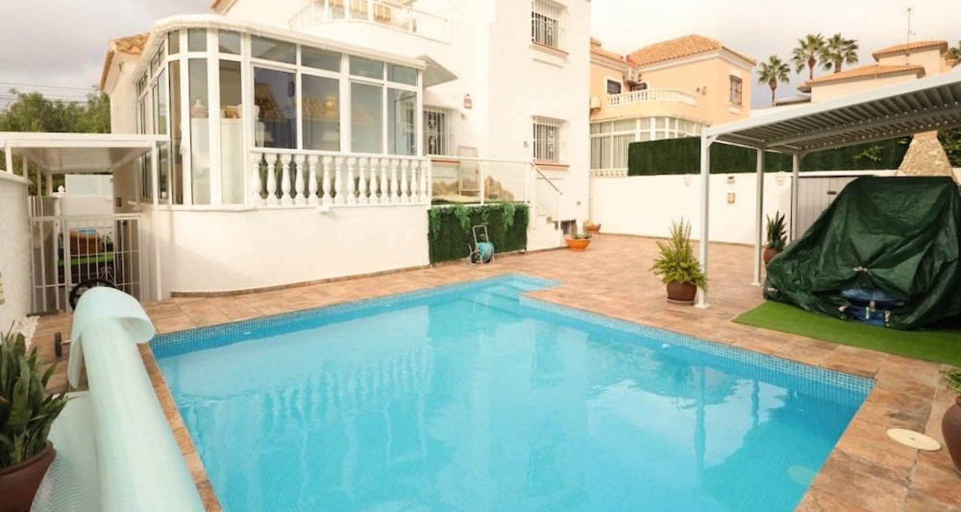 Resale - Villa - San Miguel de Salinas - Blue Lagoon