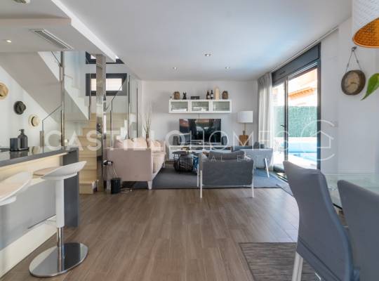 Resale - Villa - Torrevieja - Aguas Nuevas 1