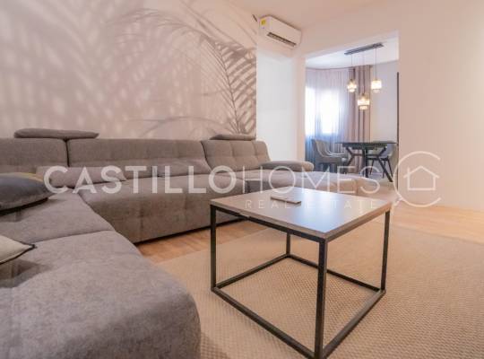 Resale - Villa - Torrevieja - El Chaparral