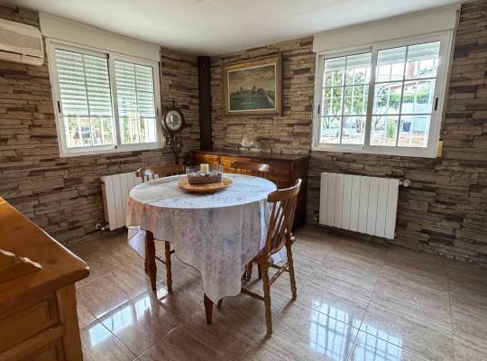 Resale - Villa - Torrevieja - Los Balcones - Los Altos del Edén