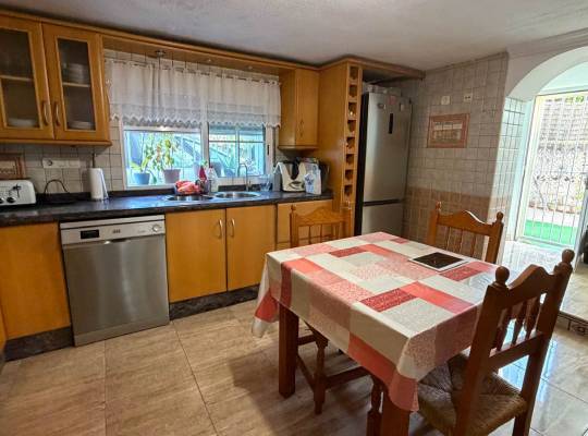 Resale - Villa - Torrevieja - Los Balcones - Los Altos del Edén