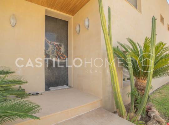 Resale - Villa - Torrevieja - Los Balcones