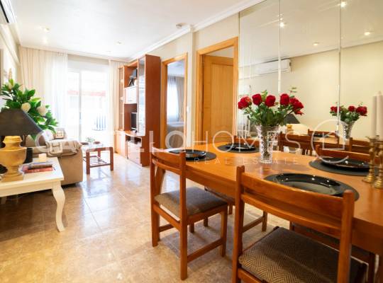 Segunda mano - Apartamento - Torrevieja - Centro