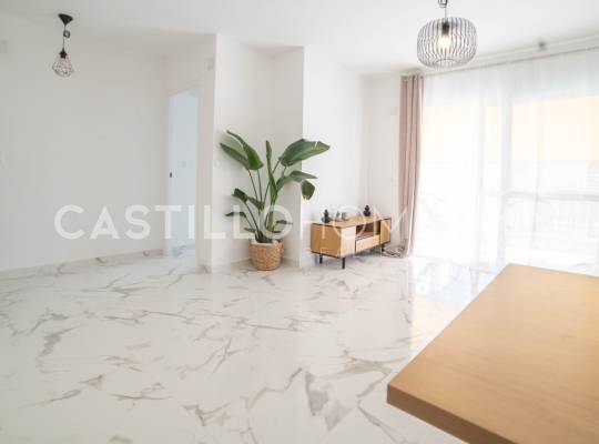 Segunda mano - Apartamento - Torrevieja - Centro