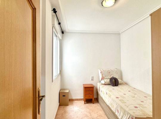 Segunda mano - Apartamento - Torrevieja - Centro
