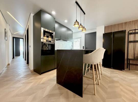 Segunda mano - Apartamento - Torrevieja - Centro