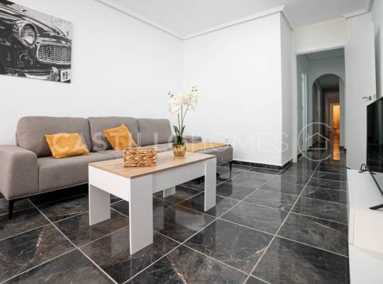 Segunda mano - Apartamento - Torrevieja - Centro