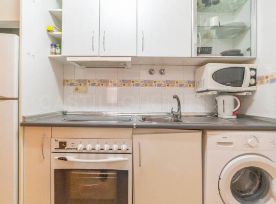 Segunda mano - Apartamento - Torrevieja - El Acequión - Los Náufragos