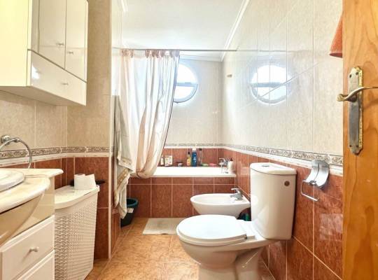 Segunda mano - Apartamento - Torrevieja - Parque de las Naciones