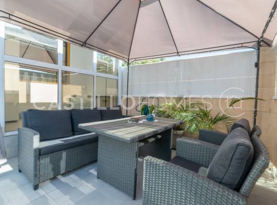 Segunda mano - Bungalow - Torrevieja - La Siesta - El Salado -  Torreta