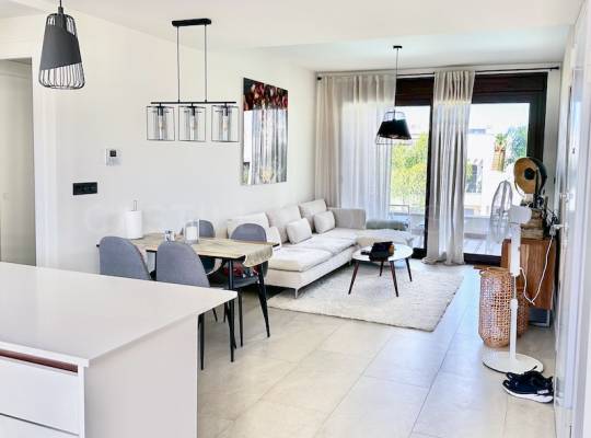Segunda mano - Bungalow - Torrevieja - Los Balcones