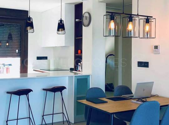 Segunda mano - Bungalow - Torrevieja - Los Balcones