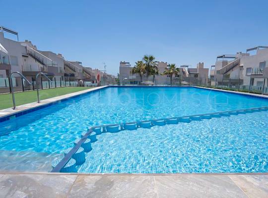 Segunda mano - Bungalow - Torrevieja - Nueva Torrevieja - Aguas Nuevas