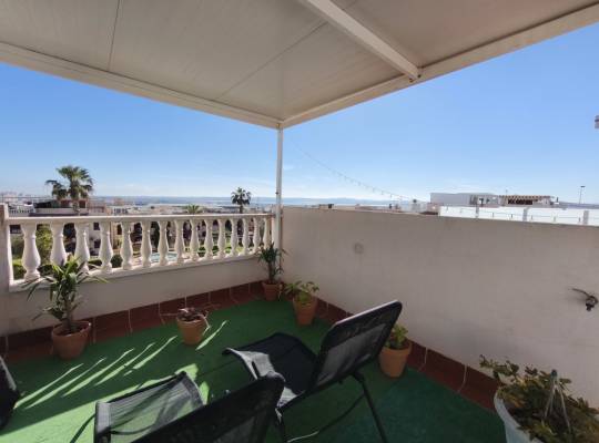 Segunda mano - Bungalow - Torrevieja - Sector 25
