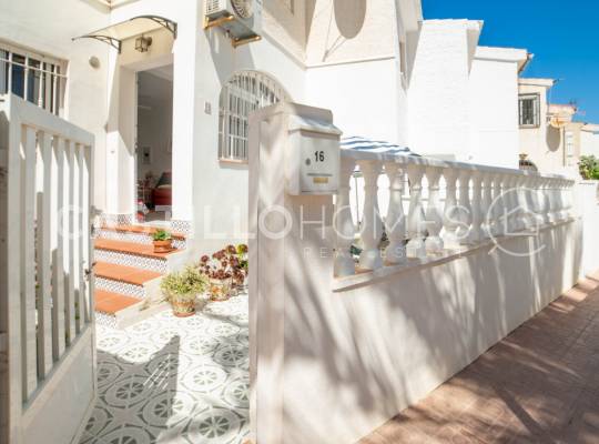Segunda mano - Bungalow - Torrevieja - Torrelamata - La Mata