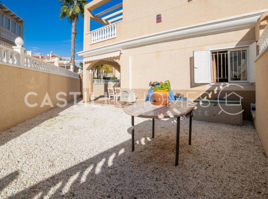 Segunda mano - Casa adosada - Orihuela Costa - La Zenia