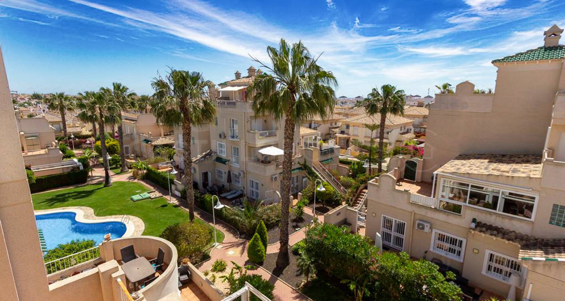 Segunda mano - Casa adosada - Orihuela Costa - Villamartín
