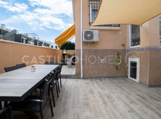 Segunda mano - Casa adosada - Orihuela Costa - Villamartín