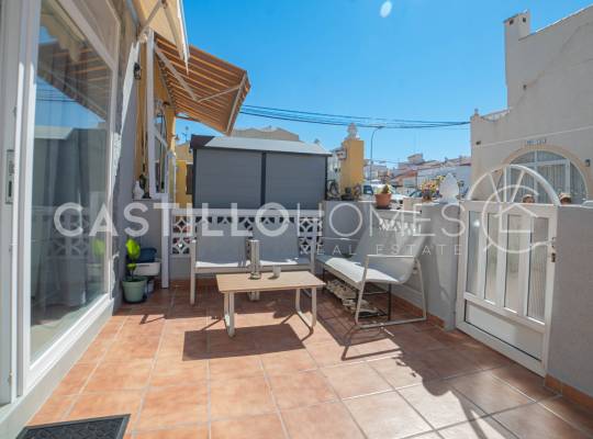 Segunda mano - Casa adosada - Torrevieja - El Chaparral