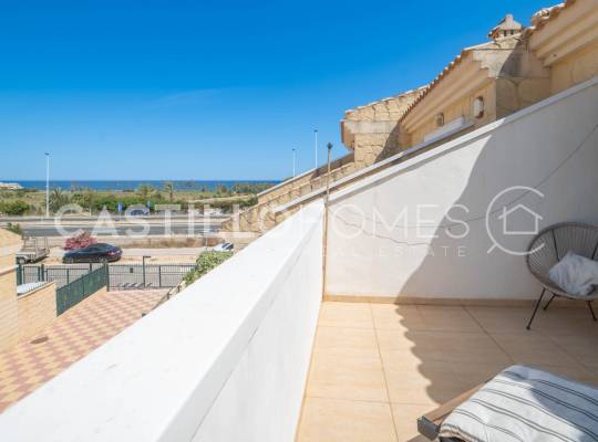 Segunda mano - Casa adosada - Torrevieja - Los Balcones - Los Altos del Edén