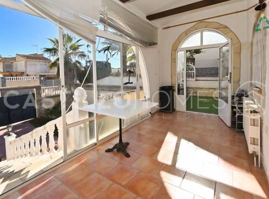Segunda mano - Casa adosada - Torrevieja - Los Balcones