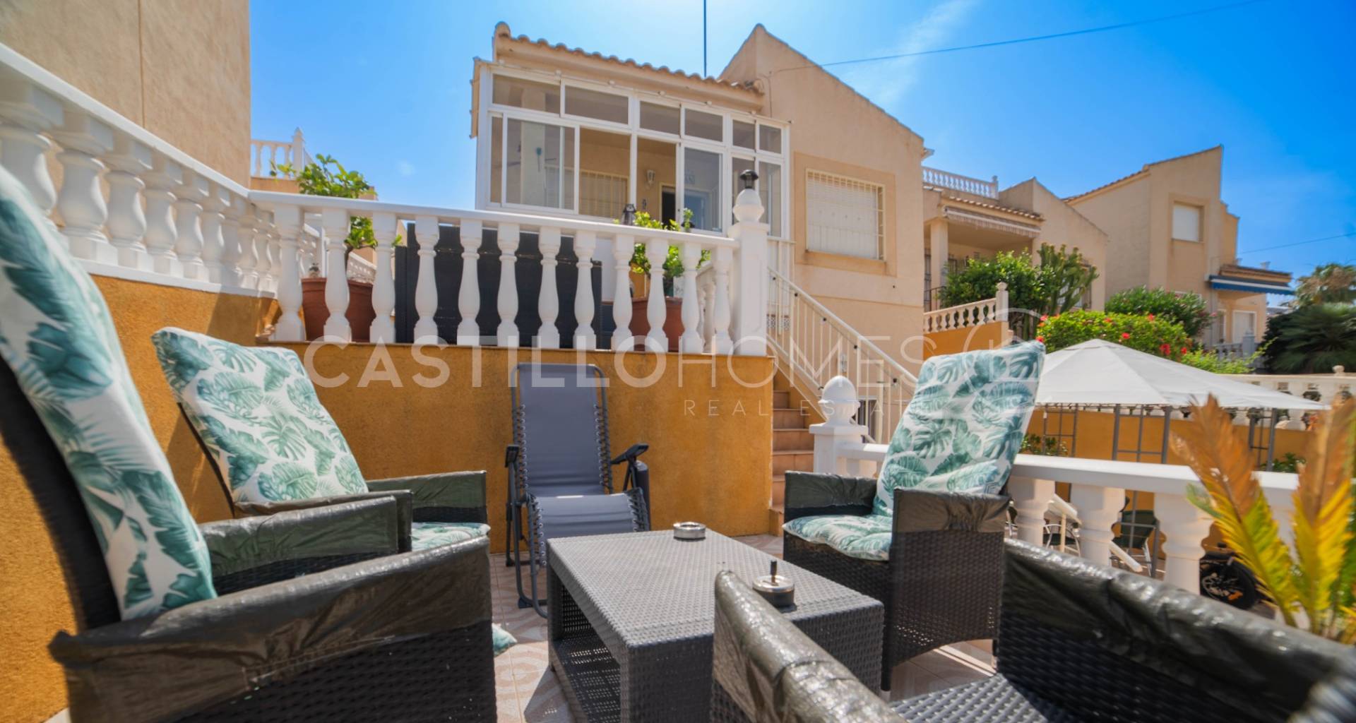 Segunda mano - Casa adosada - Torrevieja - Los Balcones