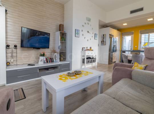 Segunda mano - Chalet - Ciudad Quesada - Urbanizaciones