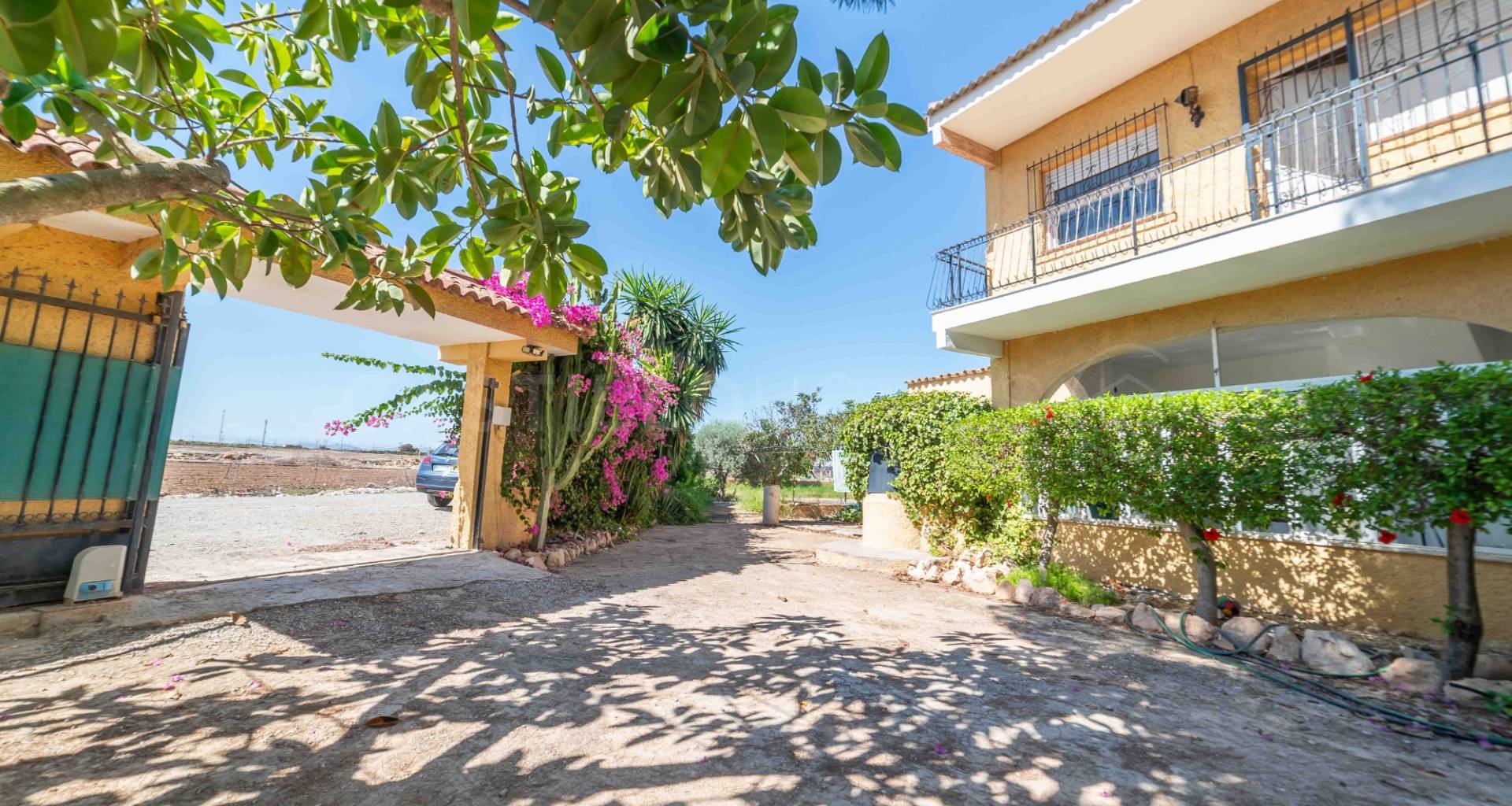 Segunda mano - Chalet - Montesinos