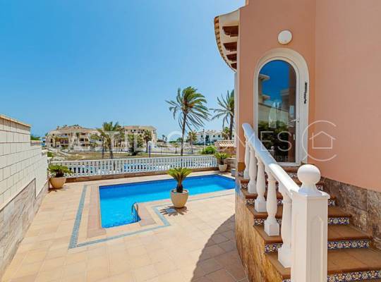 Segunda mano - Chalet - Orihuela Costa - La Zenia