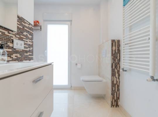 Segunda mano - Chalet - Orihuela Costa - La Zenia