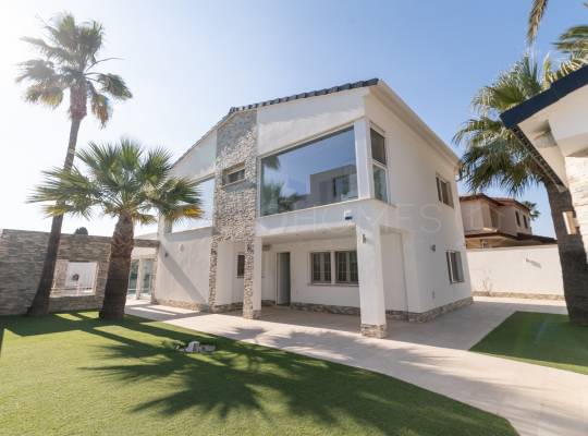 Segunda mano - Chalet - Orihuela Costa - La Zenia
