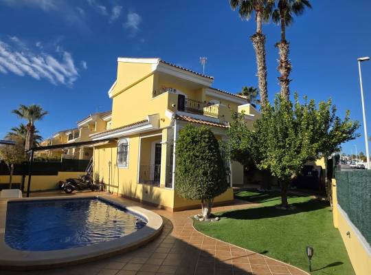 Segunda mano - Chalet - Orihuela Costa - Los Dolses