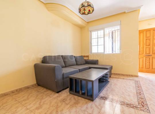 Segunda mano - Chalet - Orihuela Costa