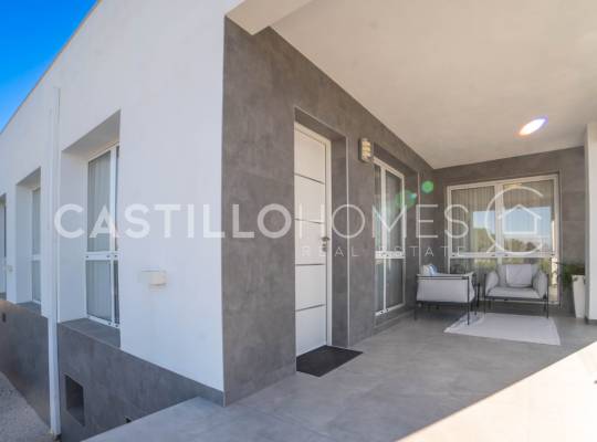 Segunda mano - Chalet - Orihuela