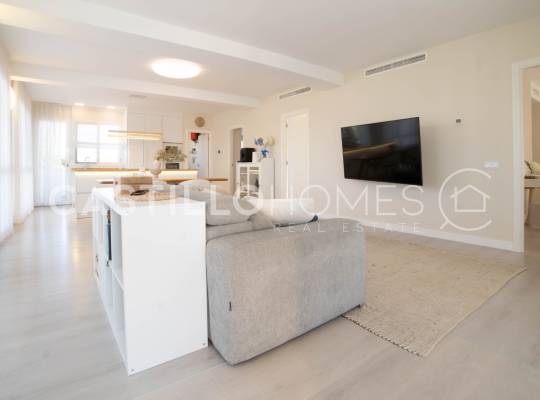 Segunda mano - Chalet - Orihuela