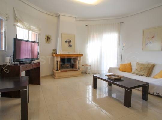 Segunda mano - Chalet - Pilar de la Horadada - Mil Palmeras