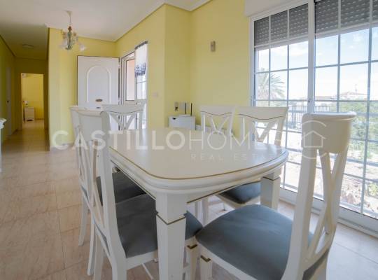 Segunda mano - Chalet - San Fulgencio - Urb. La Marina